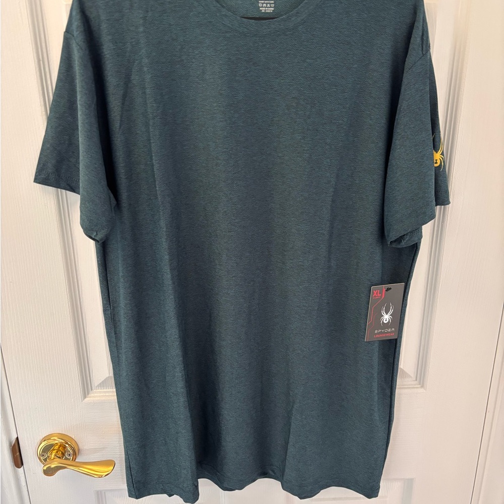 Spyder Green Short Sleeve Tee Versatile and Comfortable